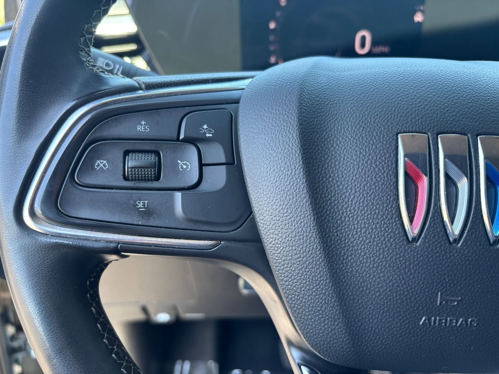 Used 2024 Buick Encore GX Preferred image 31