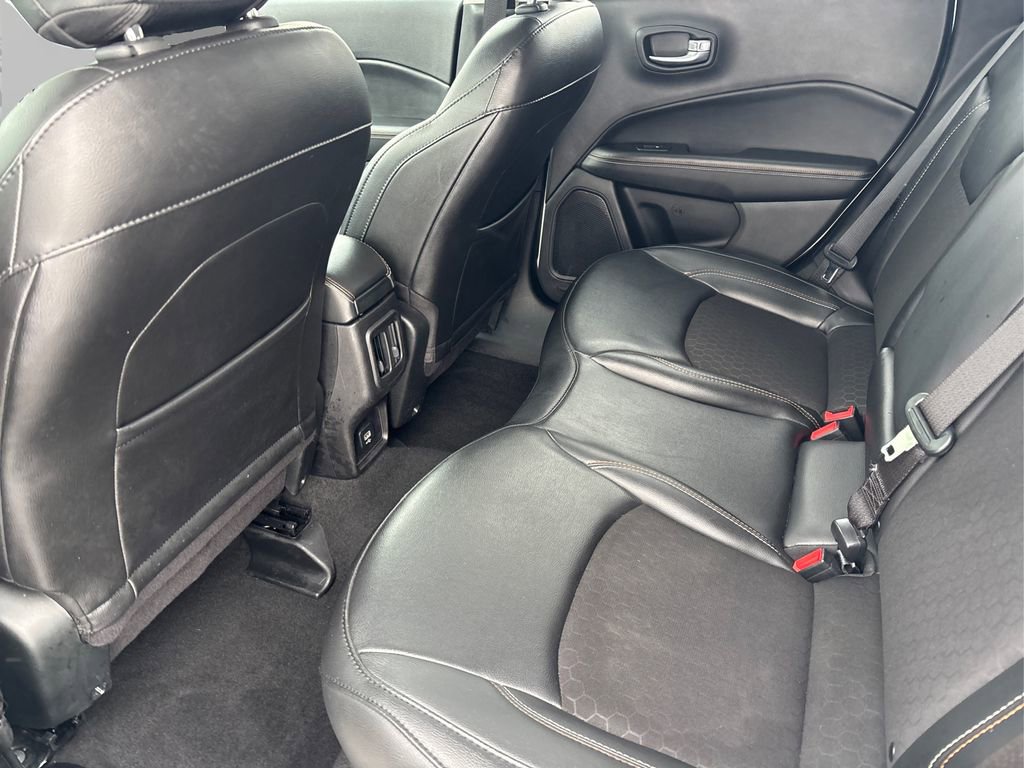 Used 2020 Jeep Compass Latitude w/ Cold Weather Group image 10