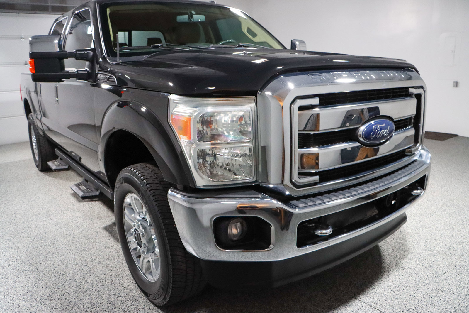 Used 2015 Ford F250 Lariat w/ Chrome Package image 5