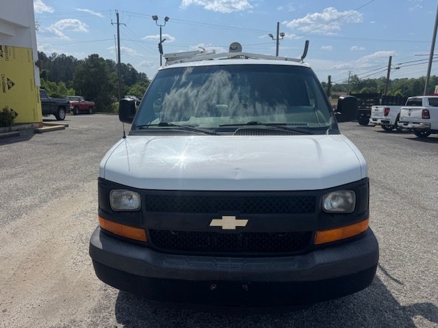Used 2013 Chevrolet Express 2500 RWD image 3