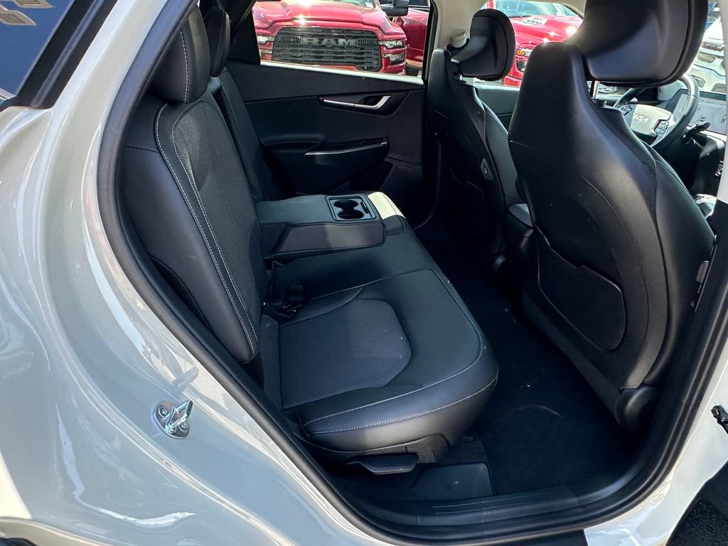 Used 2024 Kia EV6 Light RWD image 20
