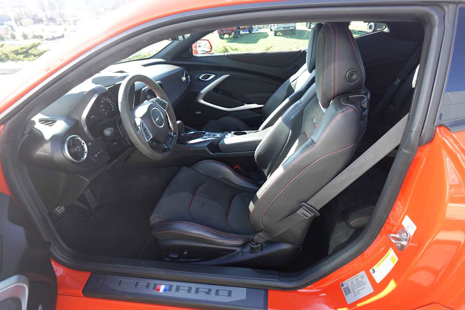 Used 2019 Chevrolet Camaro ZL1 image 12