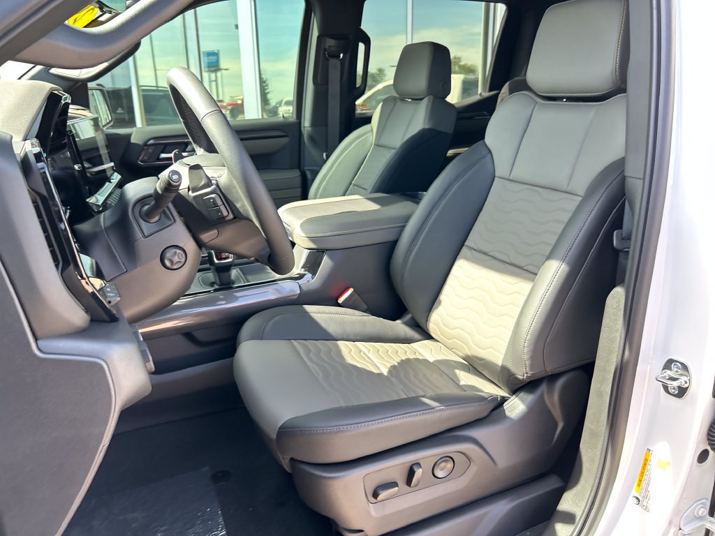 New 2026 Chevrolet Silverado 1500 ZR2 w/ LPO, Dark Essentials Package AWD/4WD image 16