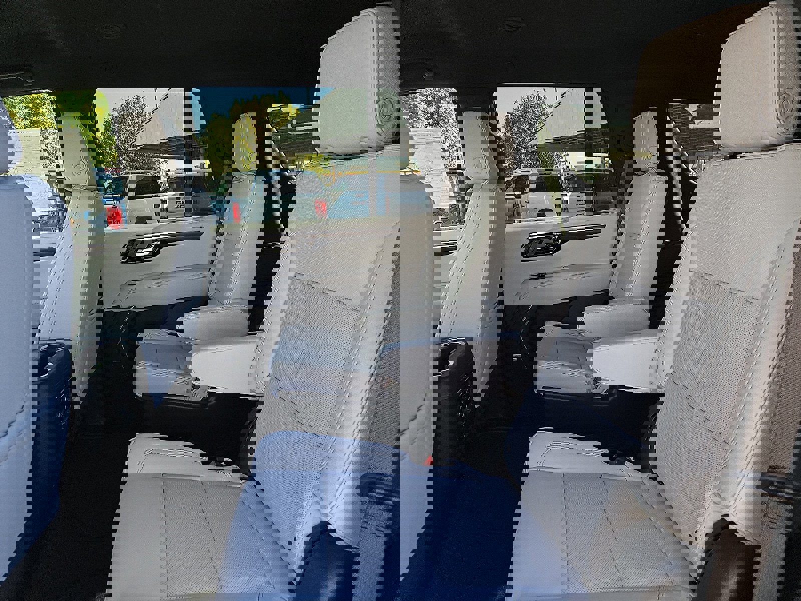 New 2026 Chevrolet Tahoe Premier image 6