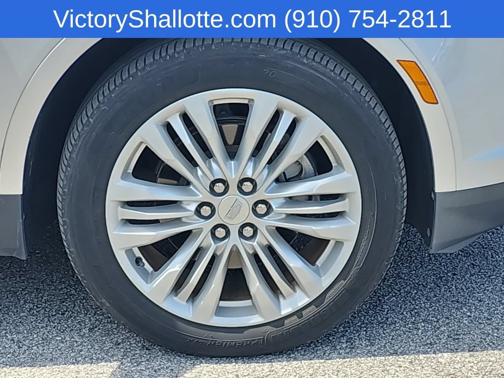 Used 2019 Cadillac XT5 Premium Luxury FWD image 35