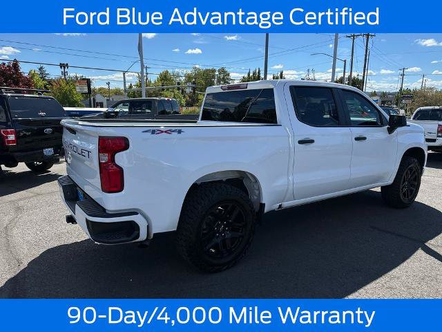 Used 2022 Chevrolet Silverado 1500 Custom w/ LPO, Blackout Package AWD/4WD image 8