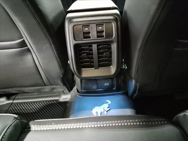 New 2025 Ford Bronco Outer Banks w/ Sasquatch Package image 24