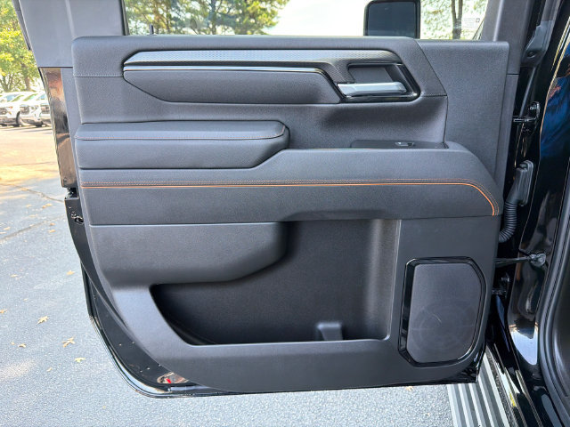 Used 2026 GMC Sierra 2500 AT4 w/ AT4 Premium Plus Package AWD/4WD image 21