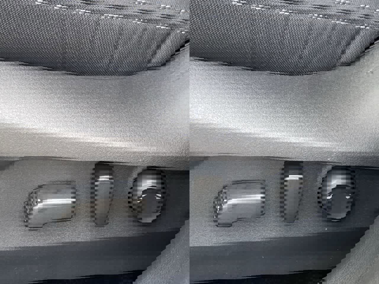 Used 2025 Subaru Outback Premium image 16