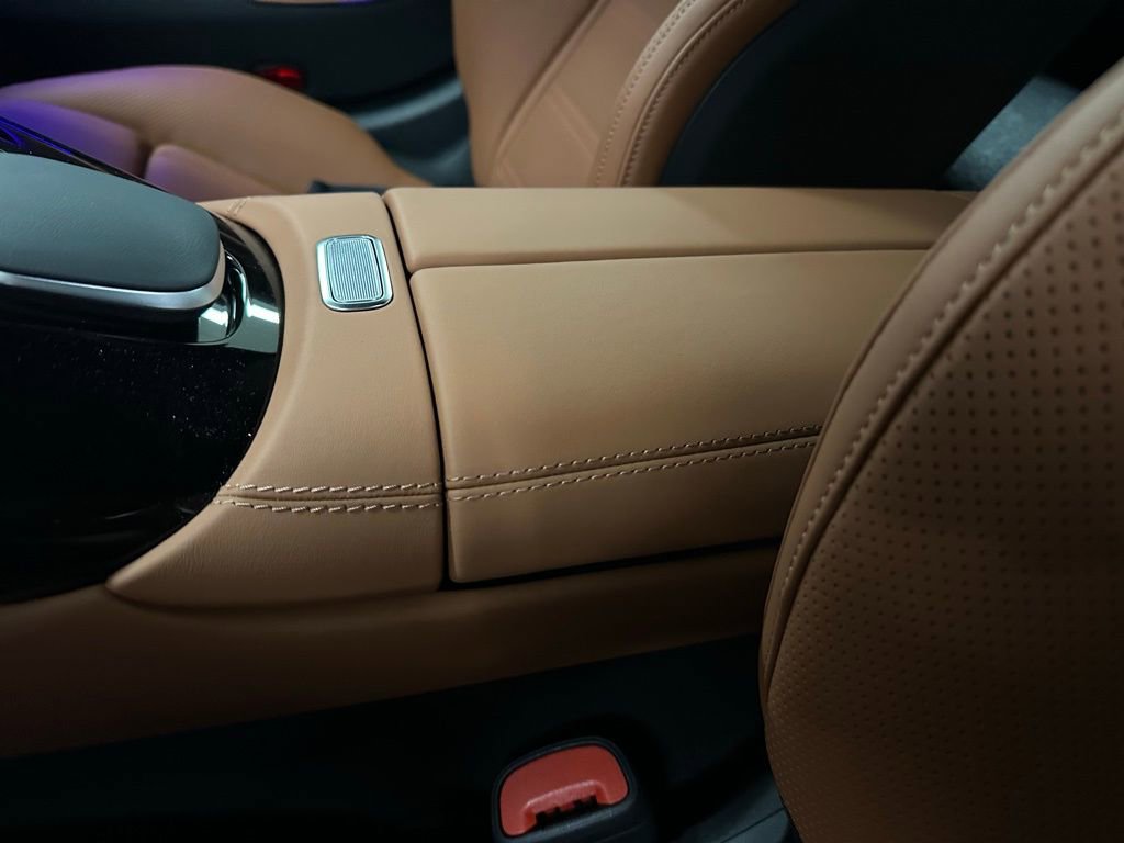 Used 2024 Mercedes-Benz AMG GT 55 image 23