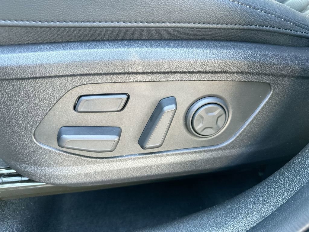 Used 2024 Kia Sorento SX Prestige image 30