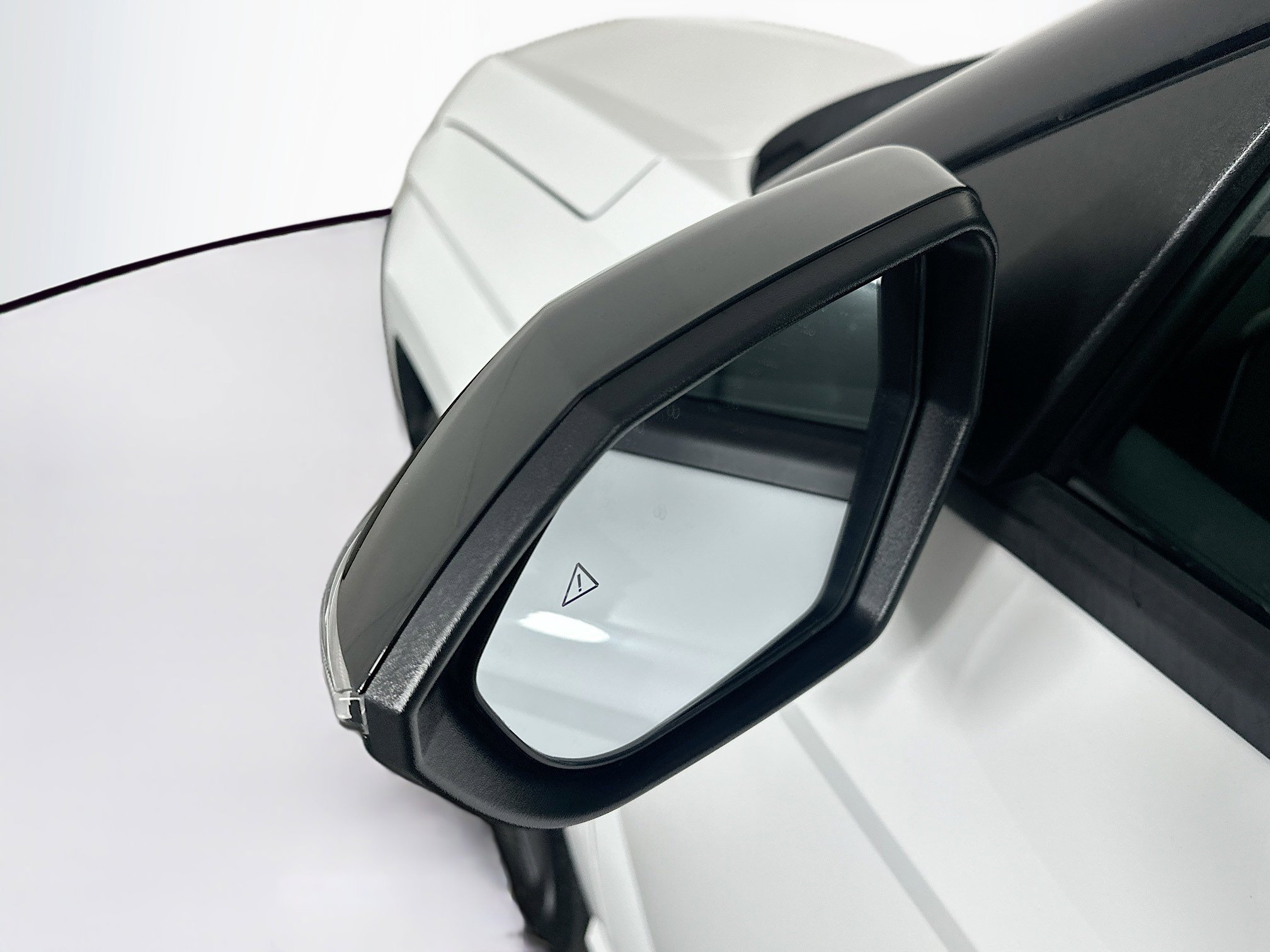 Used 2024 Hyundai Kona N Line image 16