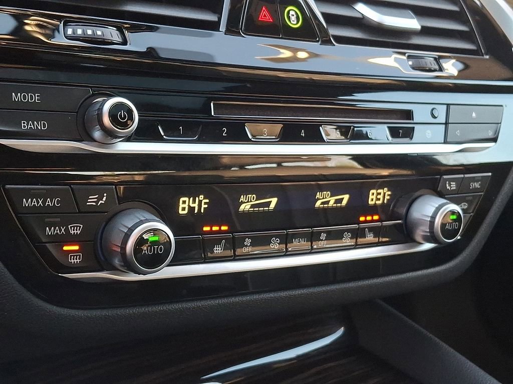 Used 2019 BMW 530i xDrive image 13