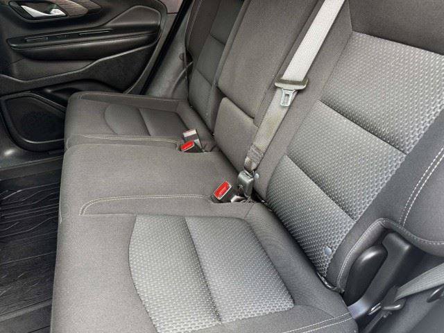Used 2022 GMC Terrain SLE w/ Driver Convenience Package FWD image 46