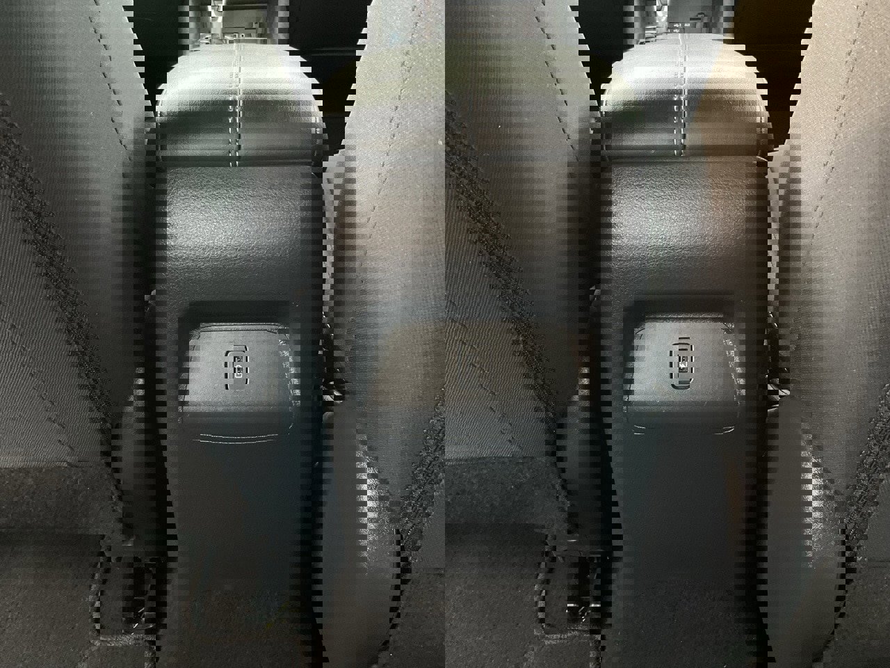 Used 2024 Nissan Sentra SV image 18