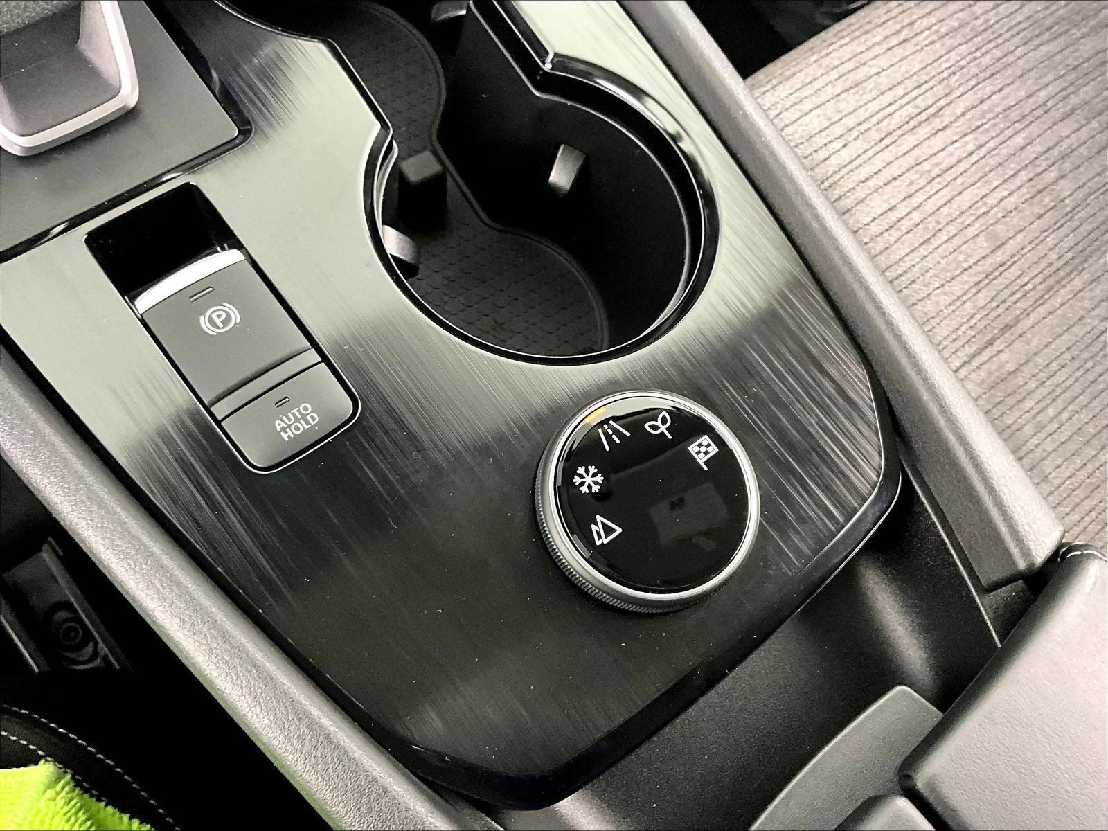 Certified 2023 Nissan Rogue SV AWD/4WD image 38