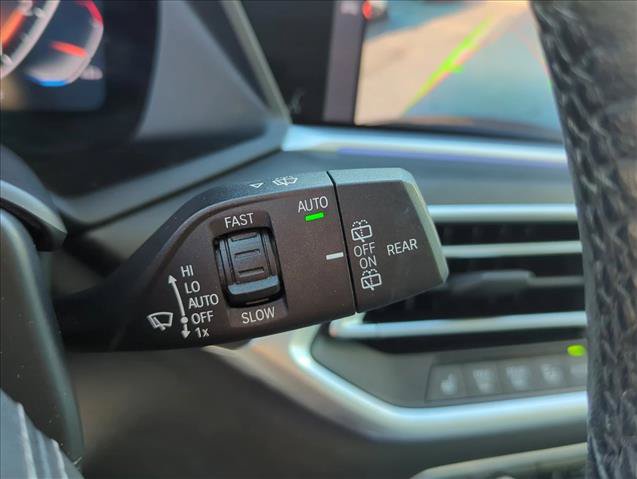 Used 2020 BMW X7 xDrive40i w/ Cold Weather Package AWD/4WD image 16