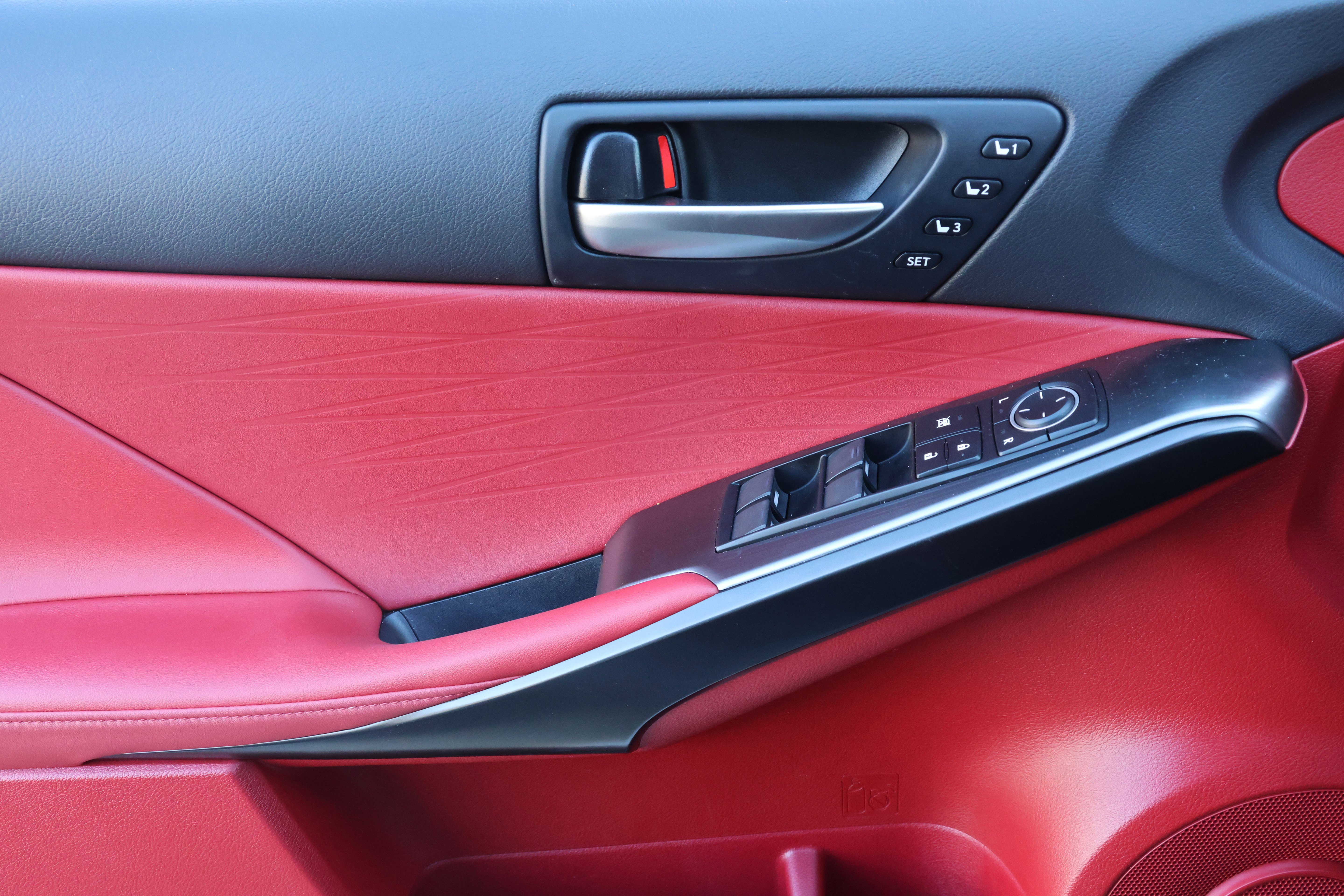 Used 2024 Lexus IS 500 image 12