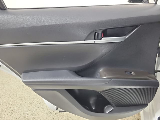 Used 2023 Toyota Camry LE FWD image 14
