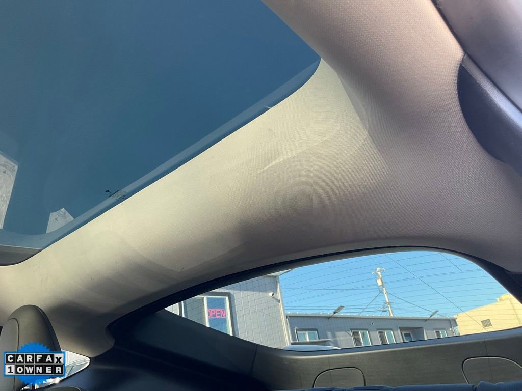 Used 2023 Tesla Model Y Long Range image 35