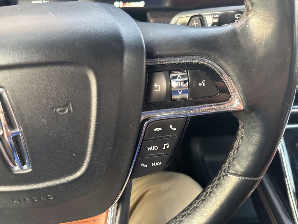 Used 2019 Lincoln Navigator Reserve w/ Cargo Package AWD/4WD image 12