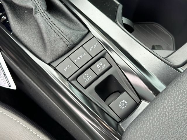 New 2026 Toyota Camry SE w/ Convenience Package FWD image 21