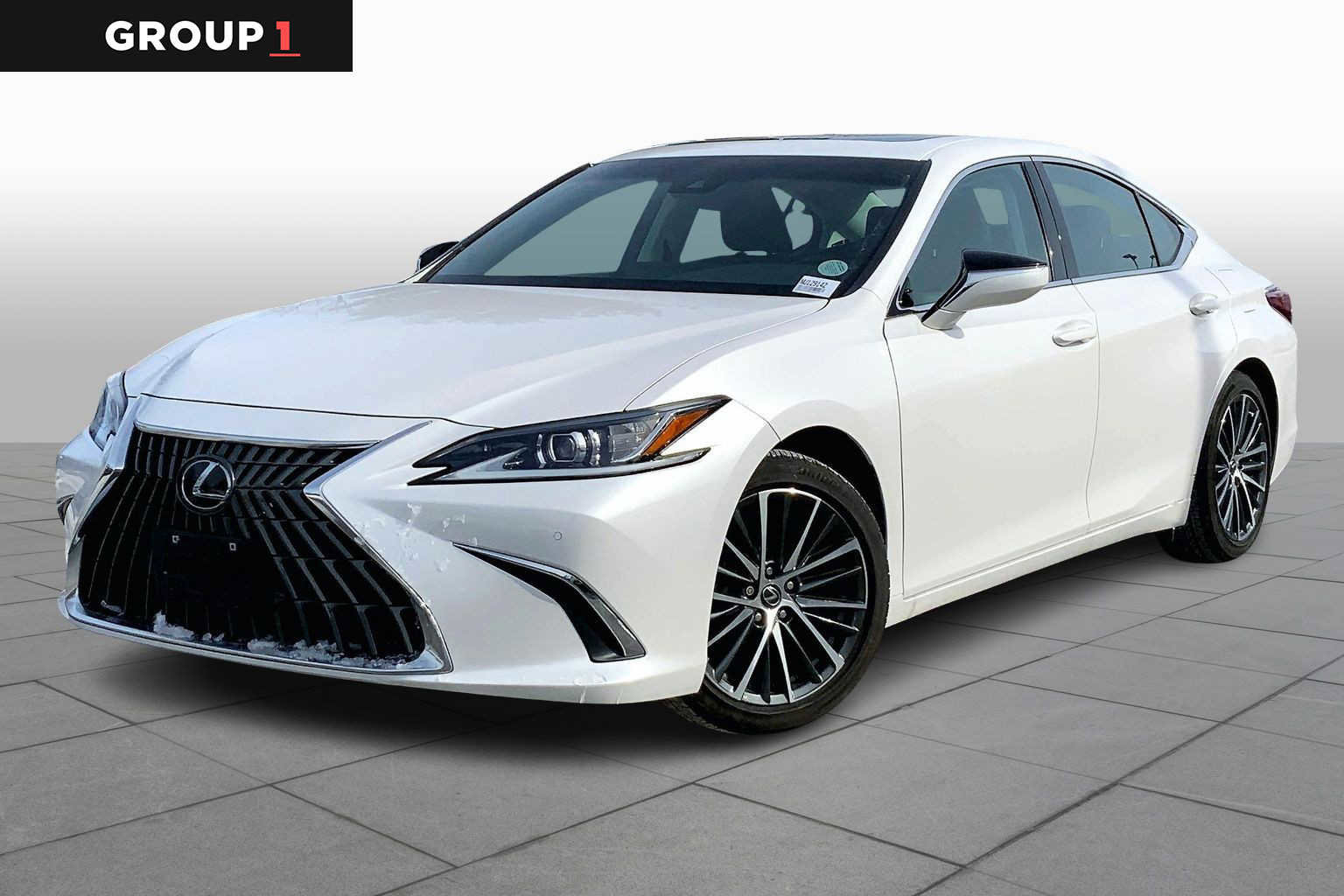 Certified 2022 Lexus ES 350 w/ Premium Package image 1