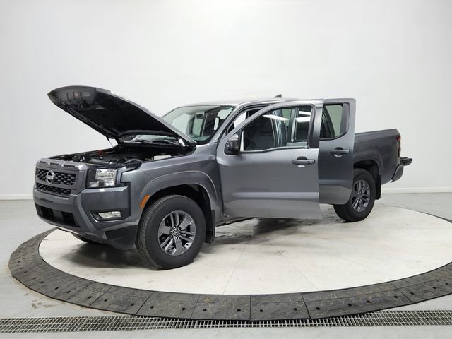 Used 2025 Nissan Frontier SV w/ SV Convenience Package RWD image 11