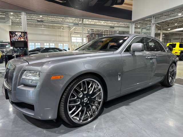 Used 2010 Rolls-Royce Ghost RWD image 27