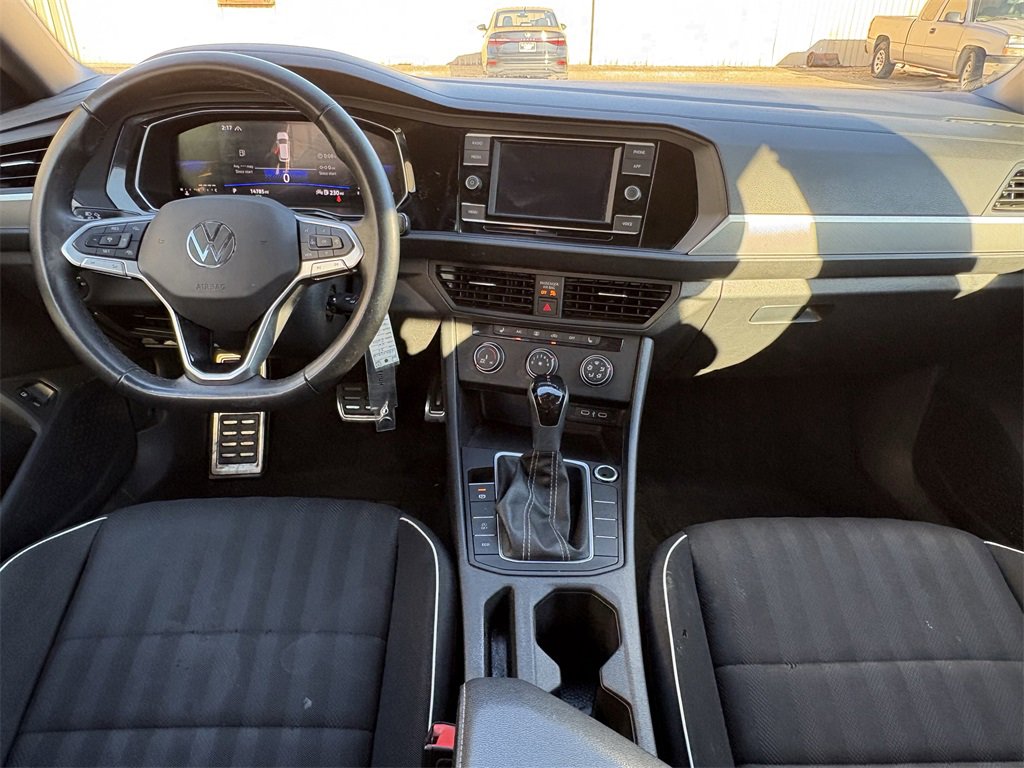 Used 2024 Volkswagen Jetta Sport image 24