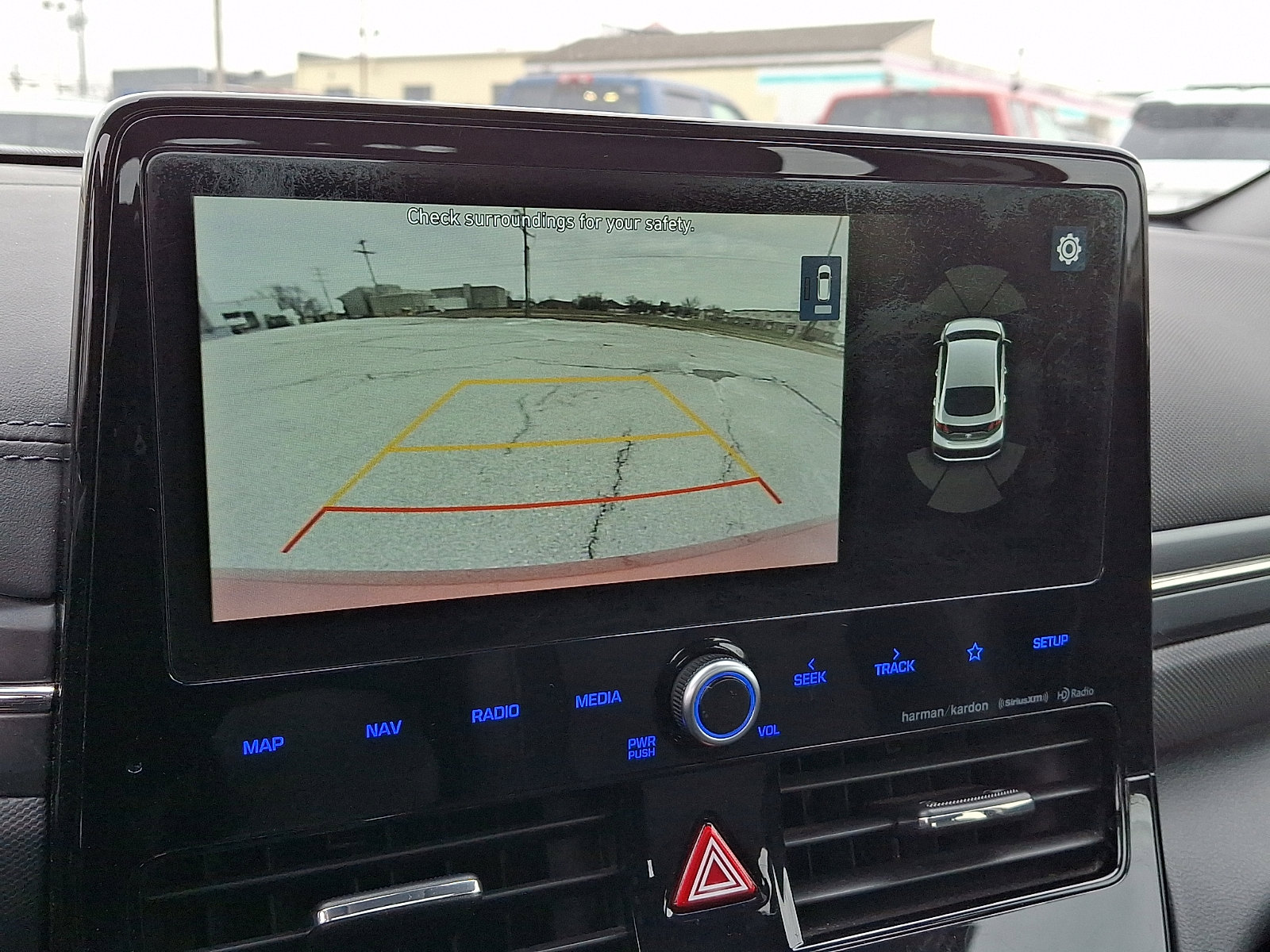 Used 2020 Hyundai Ioniq Limited image 25