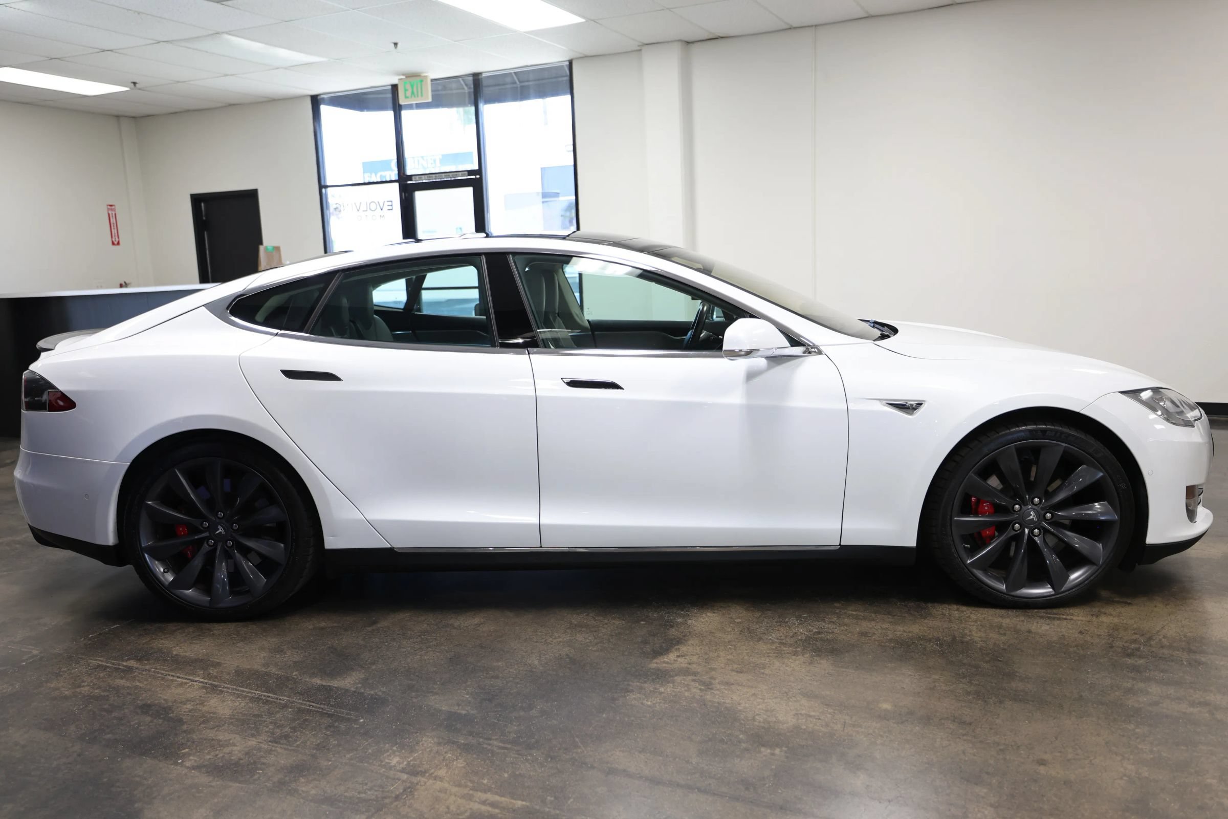 Used 2015 Tesla Model S P85D AWD/4WD image 8
