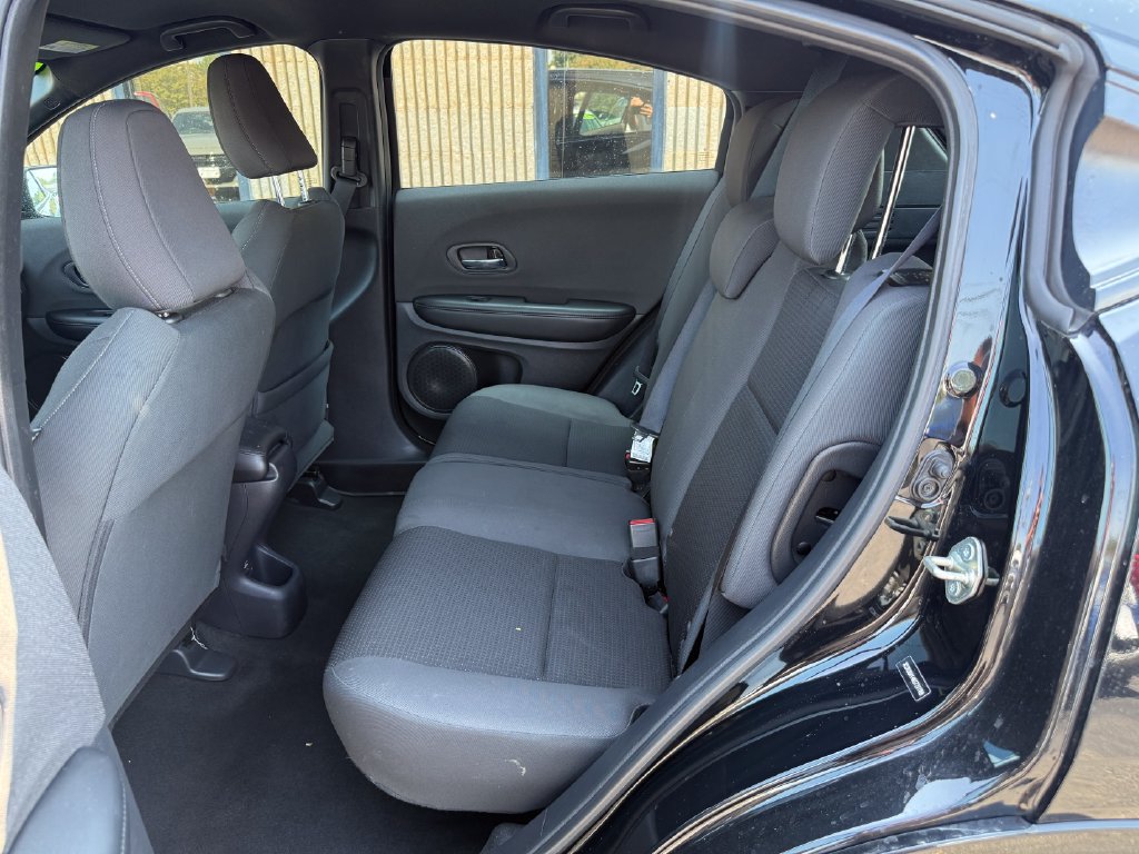Used 2019 Honda HR-V Sport image 18
