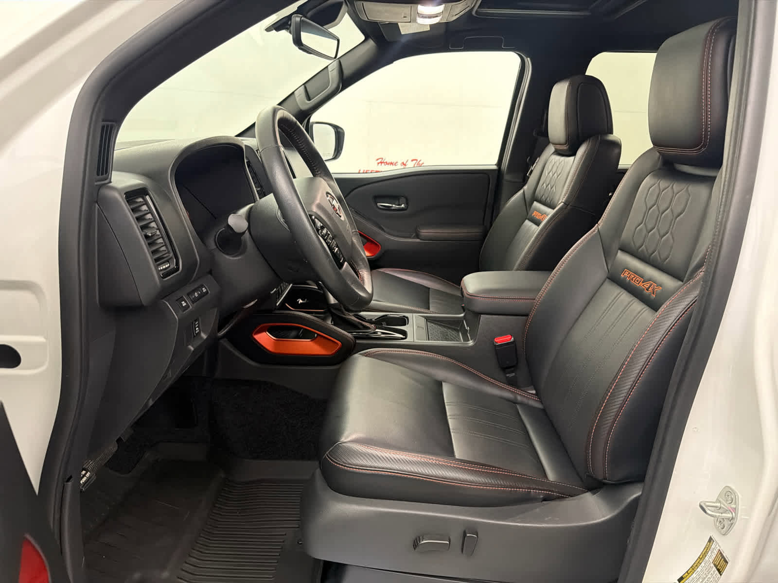 Certified 2023 Nissan Frontier PRO-4X w/ Pro-4X Premium Package AWD/4WD image 14