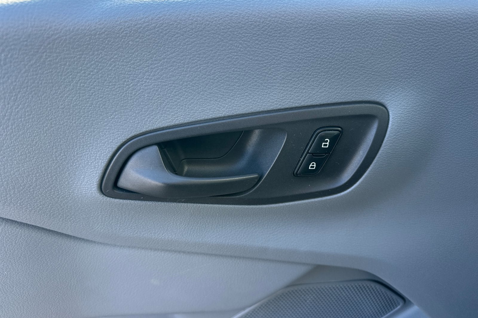 Used 2019 Ford Transit 150 XL image 11