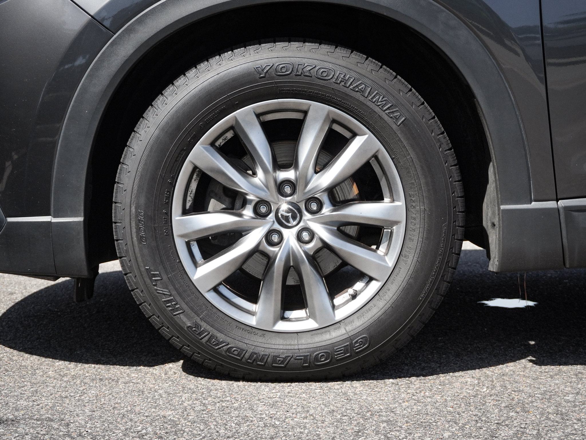 Used 2018 MAZDA CX-9 Touring w/ Touring Premium Package FWD image 13