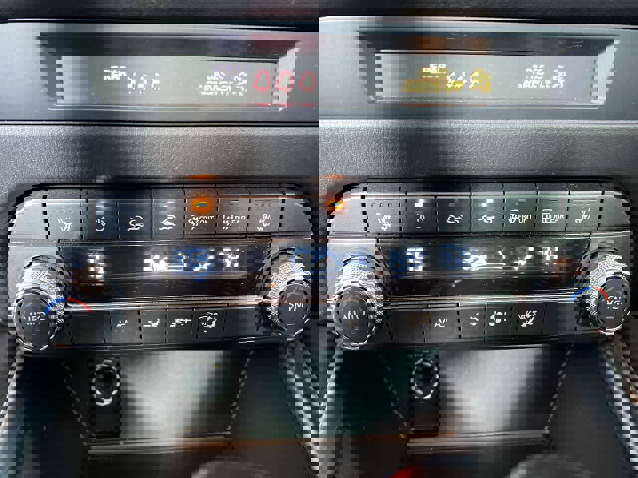 Used 2024 MAZDA CX-5 Carbon Edition image 27