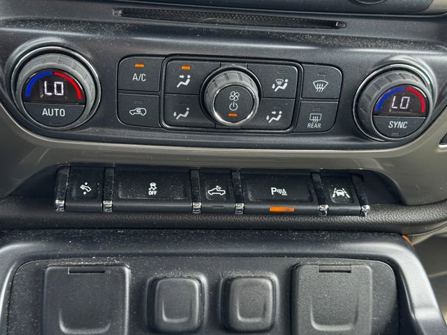 Used 2017 Chevrolet Silverado 1500 High Country AWD/4WD image 35