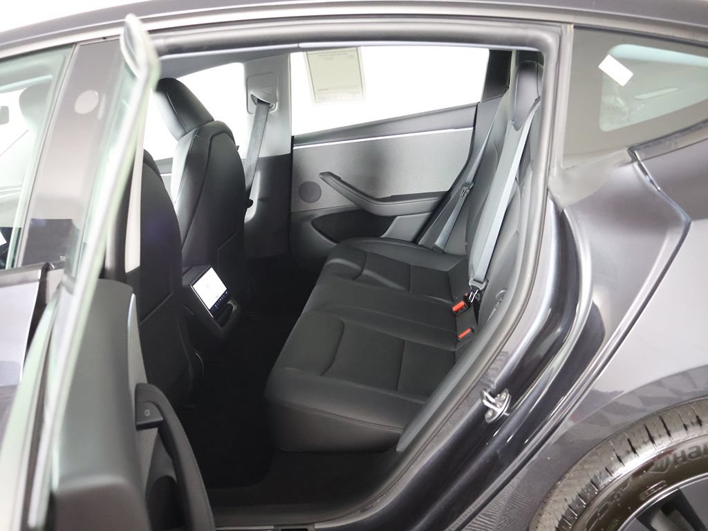 Used 2025 Tesla Model 3 Long Range RWD image 35