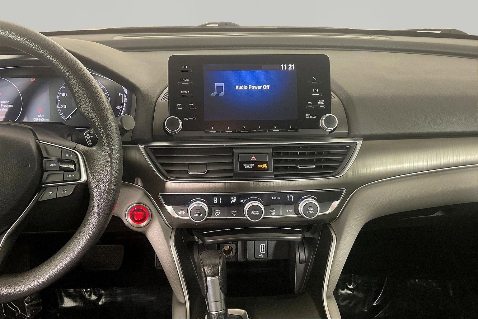 Used 2018 Honda Accord LX image 10