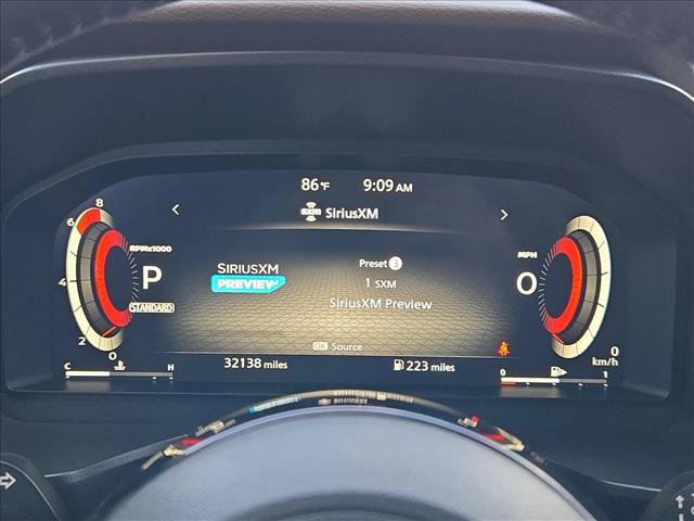 Used 2023 Nissan Rogue Platinum w/ Platinum Premium Package FWD image 10