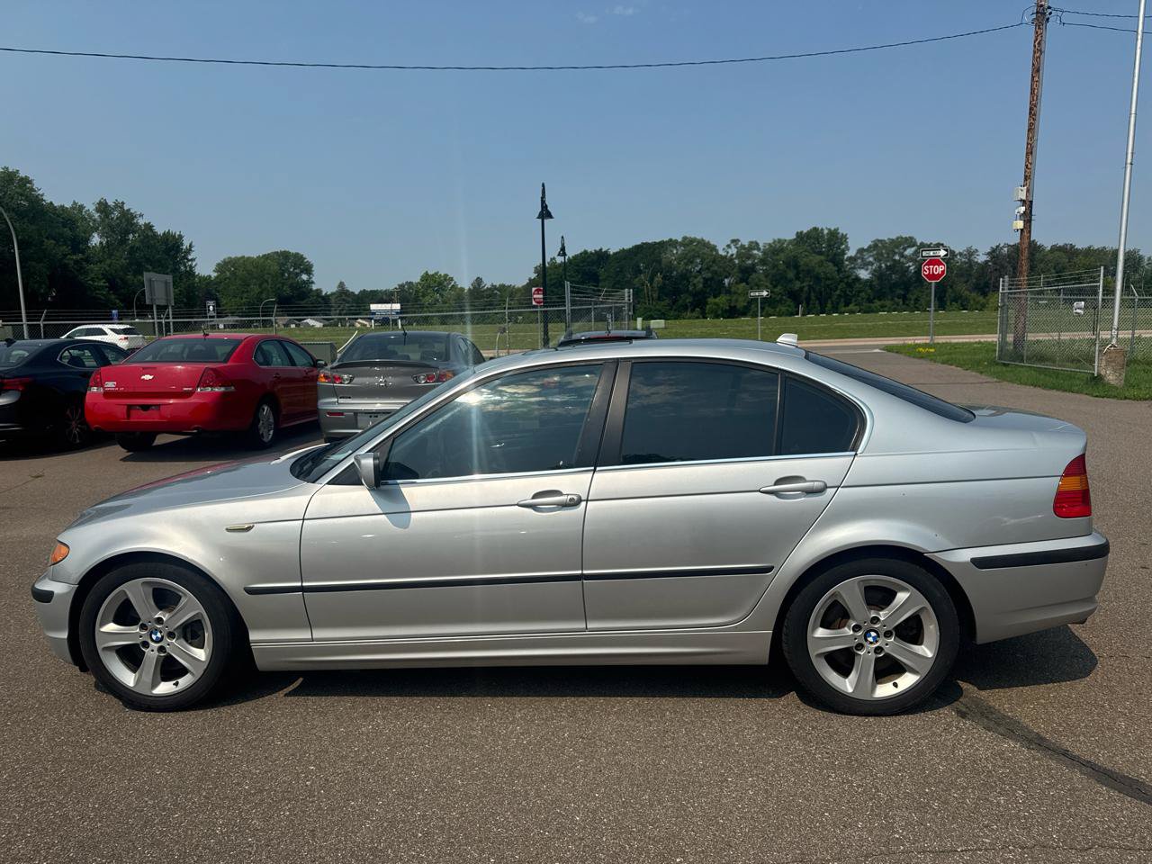 Used 2005 BMW 330i Sedan RWD image 8