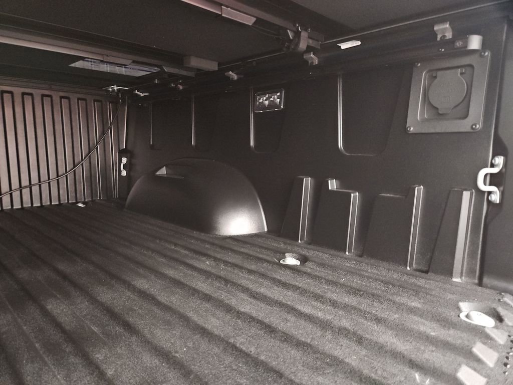 New 2026 Toyota Tundra Platinum image 9