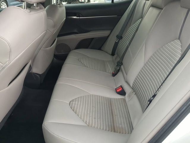 Used 2021 Toyota Camry SE w/ Convenience Package FWD image 13