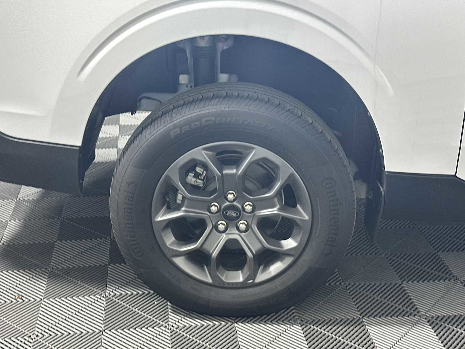 Used 2024 Ford Maverick XLT image 19