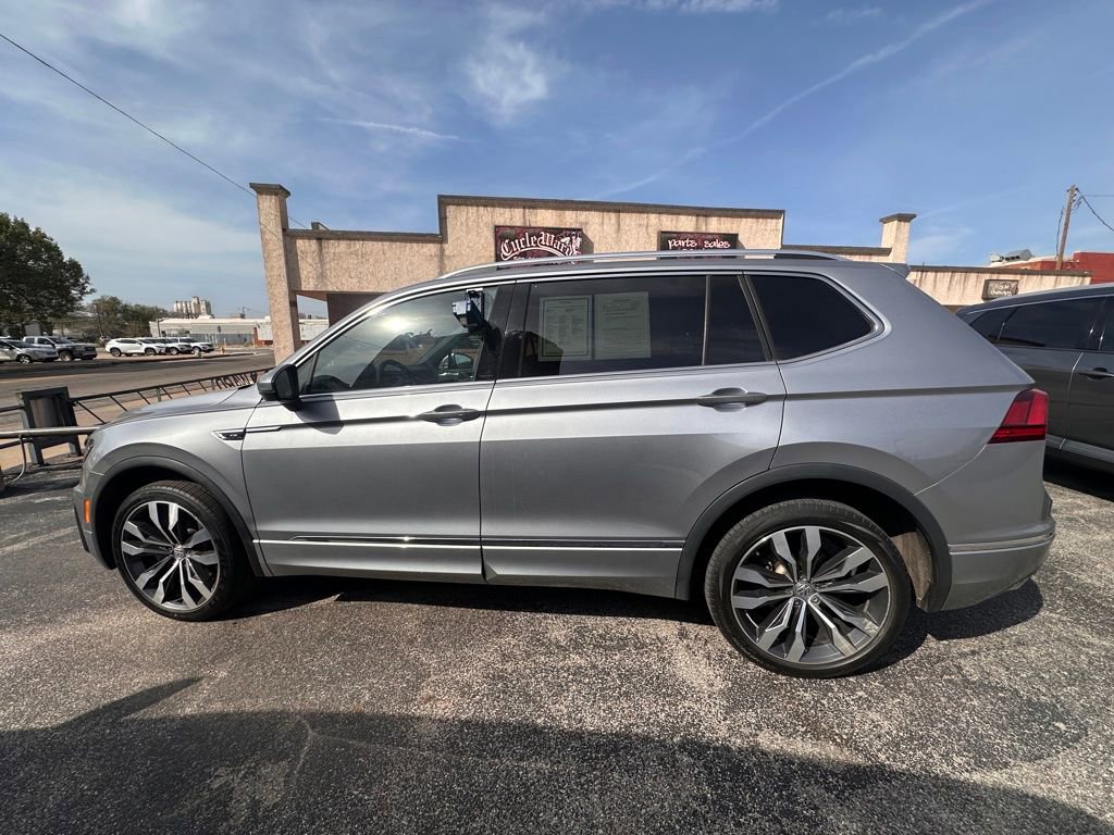 Used 2021 Volkswagen Tiguan SEL Premium R-Line AWD/4WD image 2