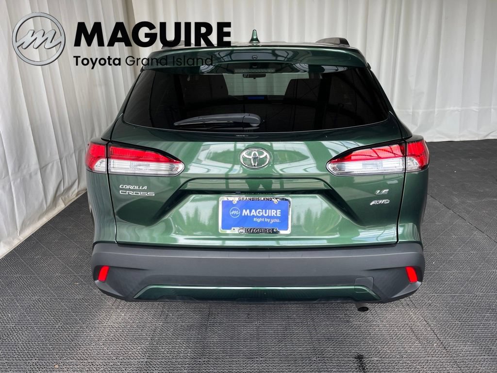 Used 2024 Toyota Corolla Cross LE w/ Moonroof Package AWD/4WD image 31