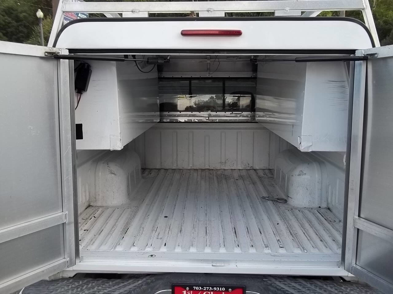 Used 2001 Nissan Frontier SE Desert Runner image 18