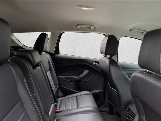 Used 2015 Ford Escape SE w/ Equipment Group 201A AWD/4WD image 19