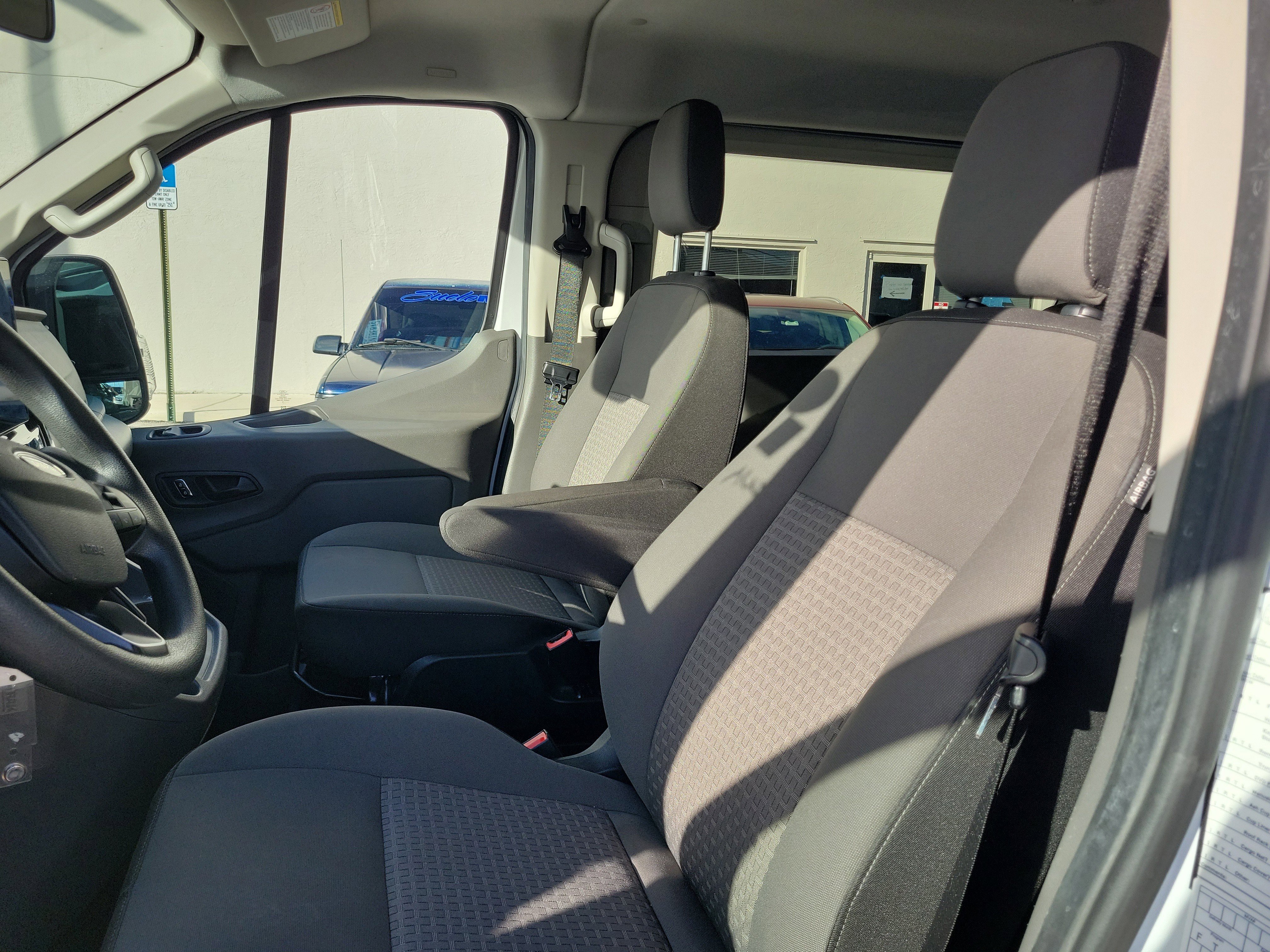 Used 2023 Ford Transit 350 XLT image 11